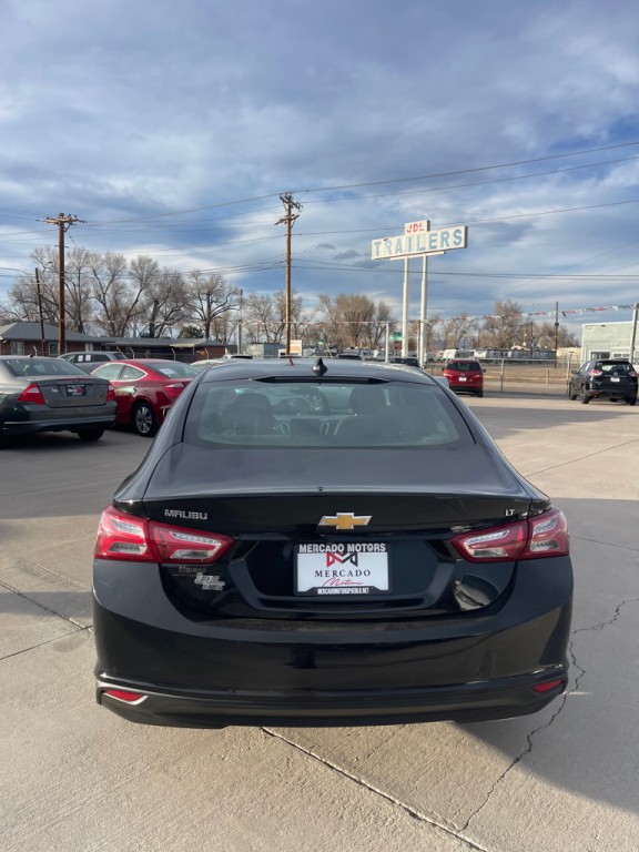 2019 Chevrolet Malibu Image 4