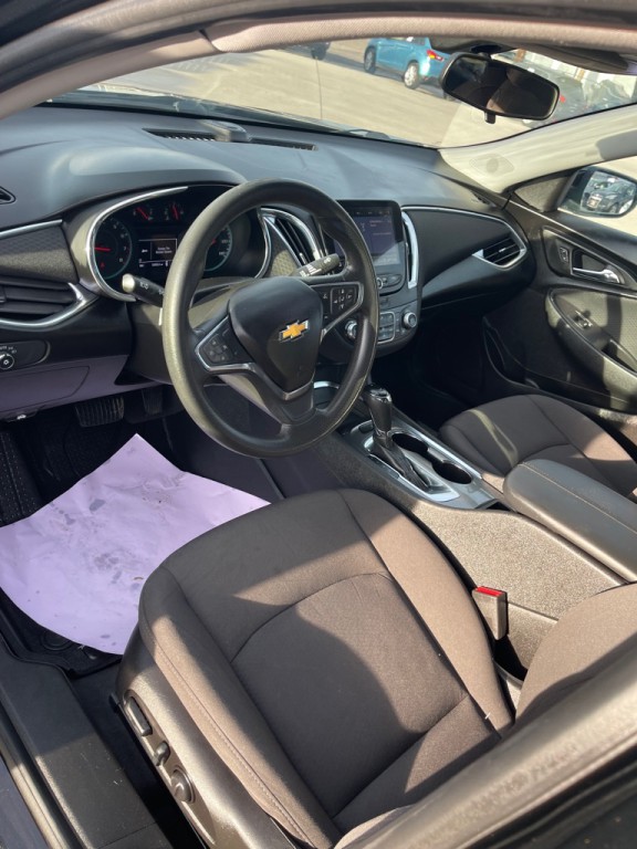 2019 Chevrolet Malibu Image 9
