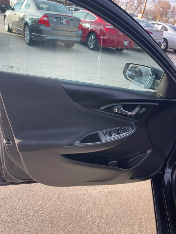 2019 Chevrolet Malibu Image 10