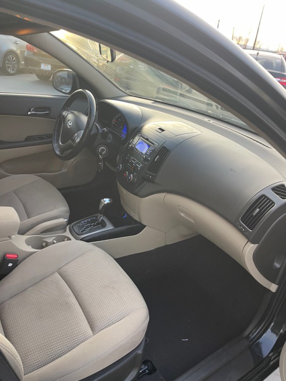 2009 Hyundai Elantra Image 17
