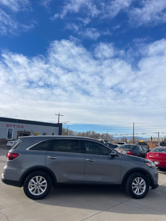 2020 Kia Sorento Image 2