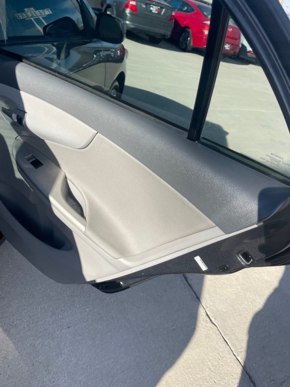 2010 Toyota Corolla Image 14