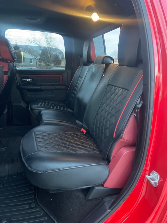 2017 RAM 1500 Image 12