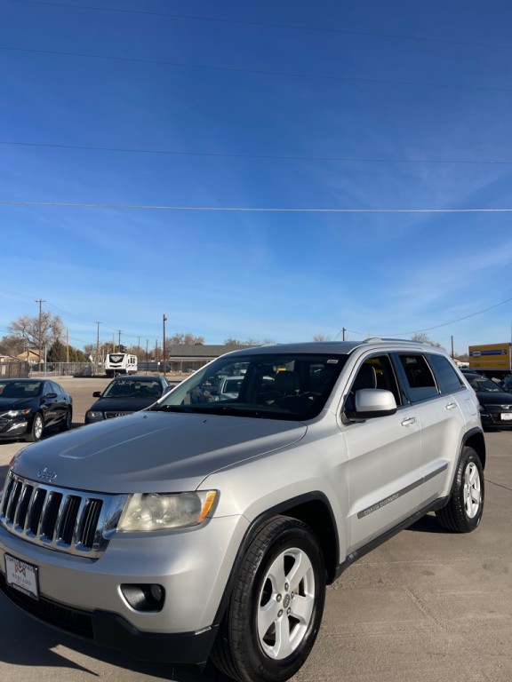 2011 Jeep Grand Cherokee Image 6