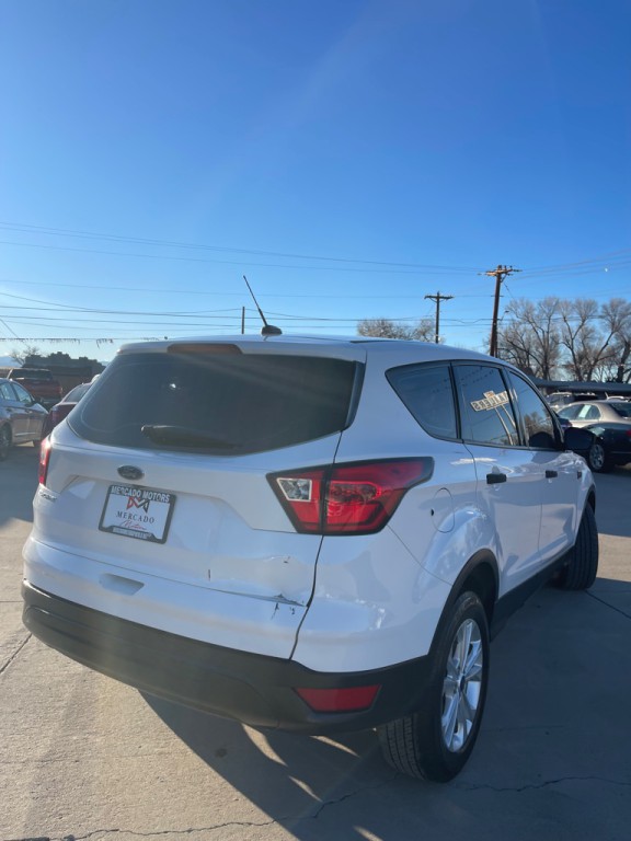 2019 Ford Escape Image 3