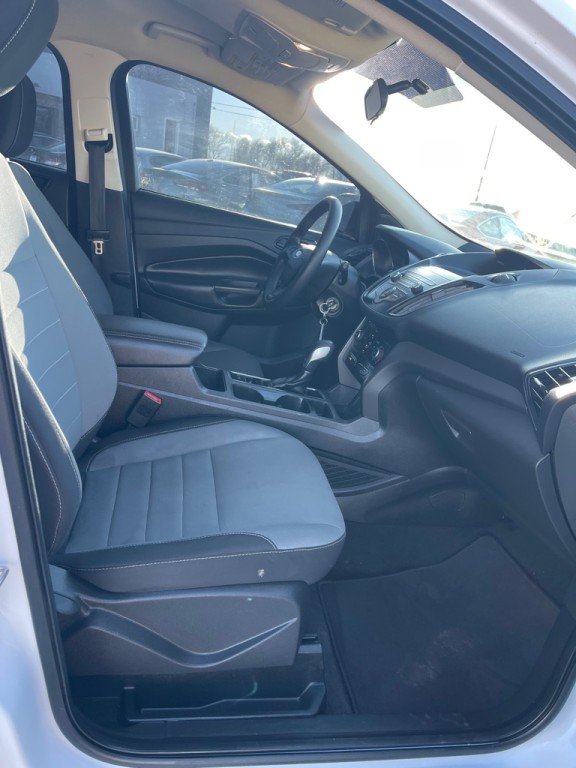 2019 Ford Escape Image 15