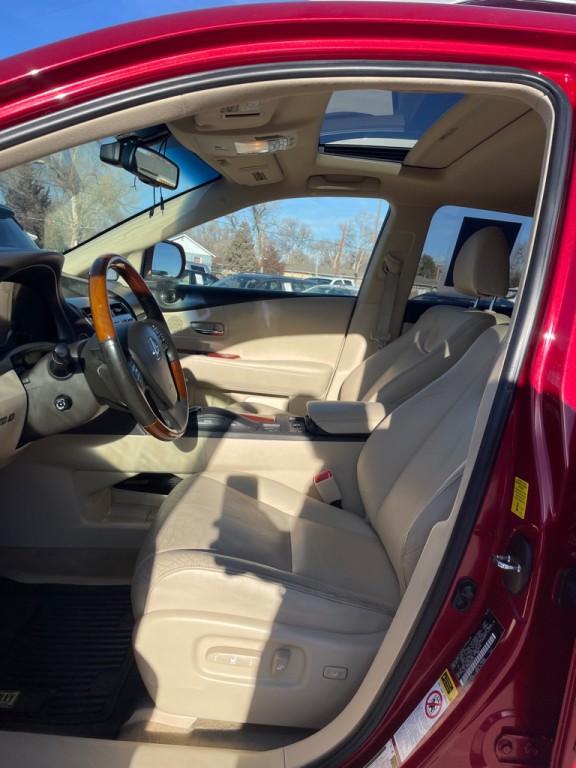 2010 Lexus RX Image 8