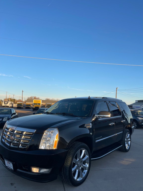 2013 Cadillac Escalade Image 6