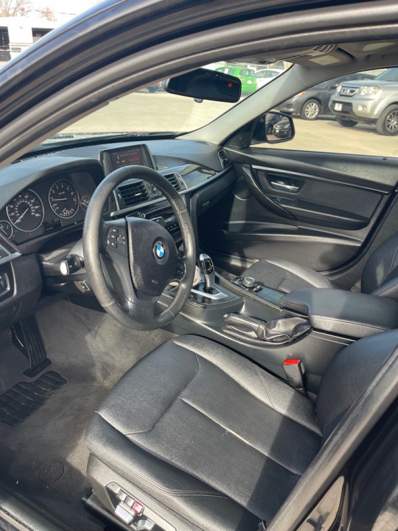 2018 BMW 3 Series Image 8