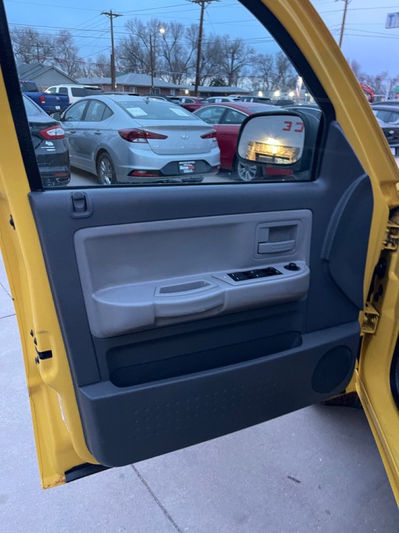 2006 Dodge Dakota Image 9