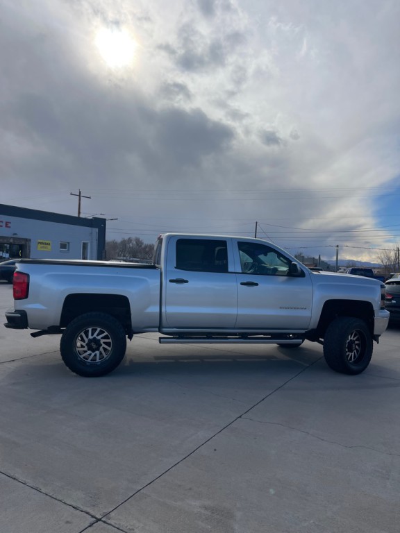 2014 Chevrolet Silverado 1500 Image 2