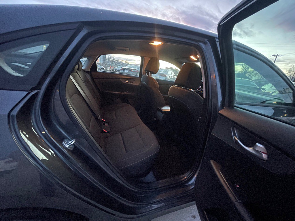 2021 Kia Forte Image 13
