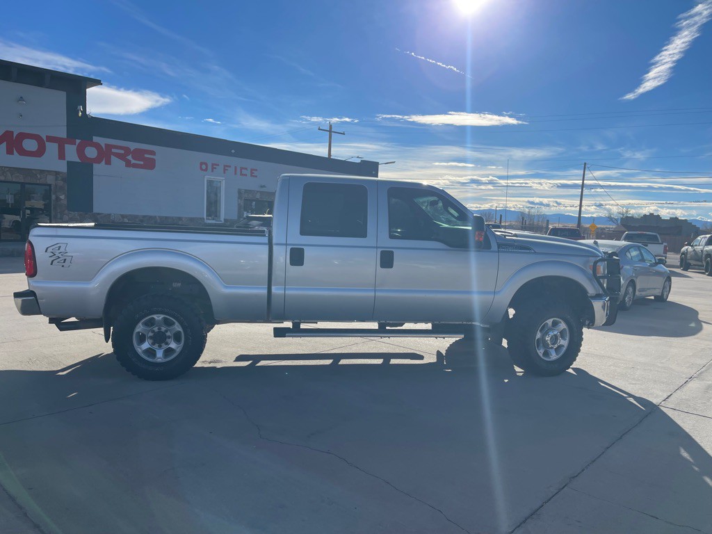 2015 Ford F-250 Image 2