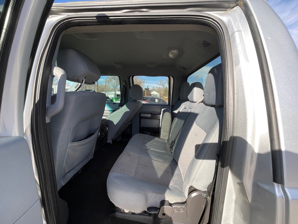 2015 Ford F-250 Image 11