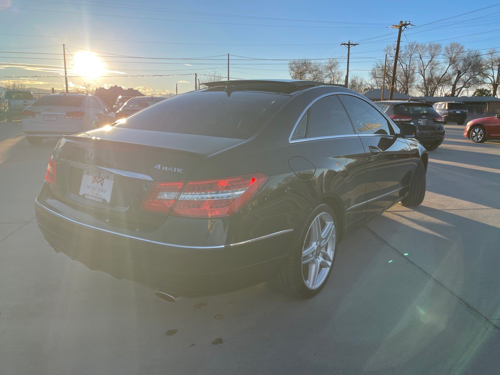 2013 Mercedes-Benz E-Class Image 3