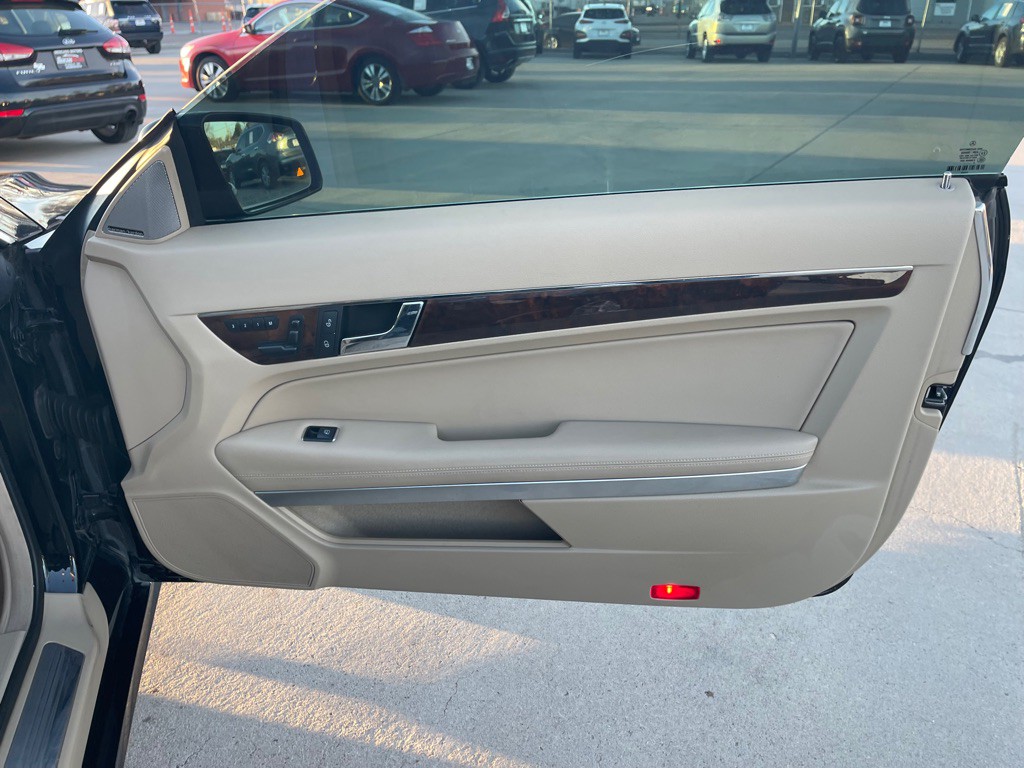 2013 Mercedes-Benz E-Class Image 18