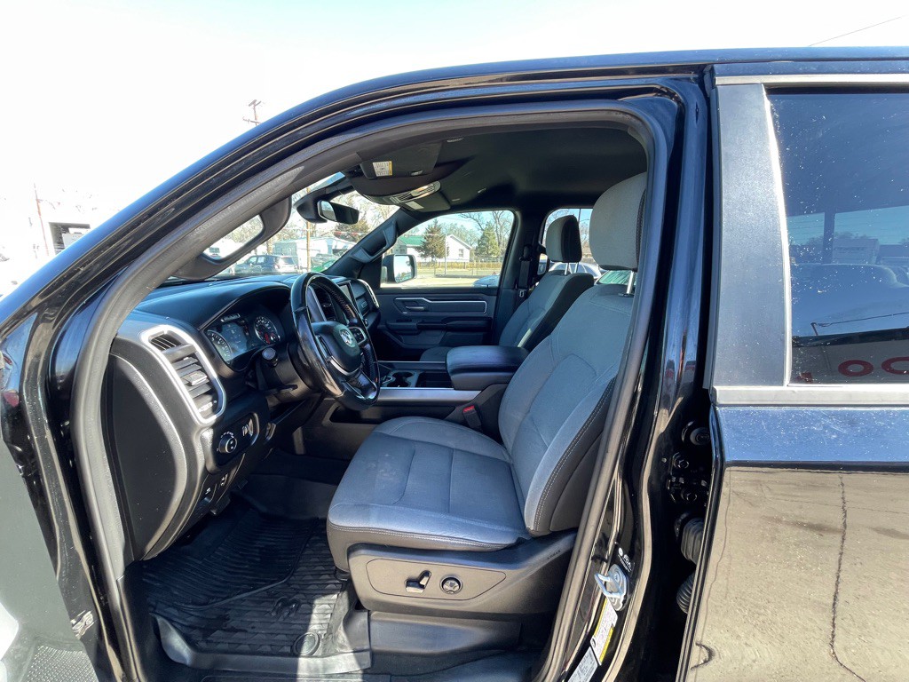 2021 RAM 1500 Image 8