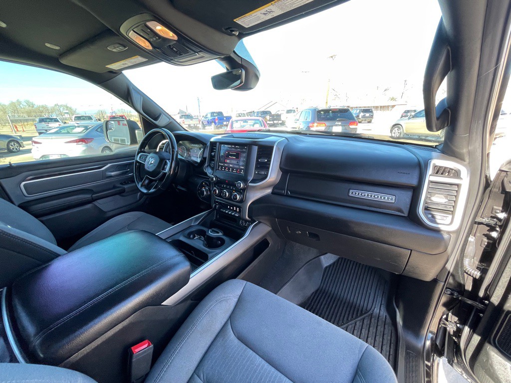 2021 RAM 1500 Image 17