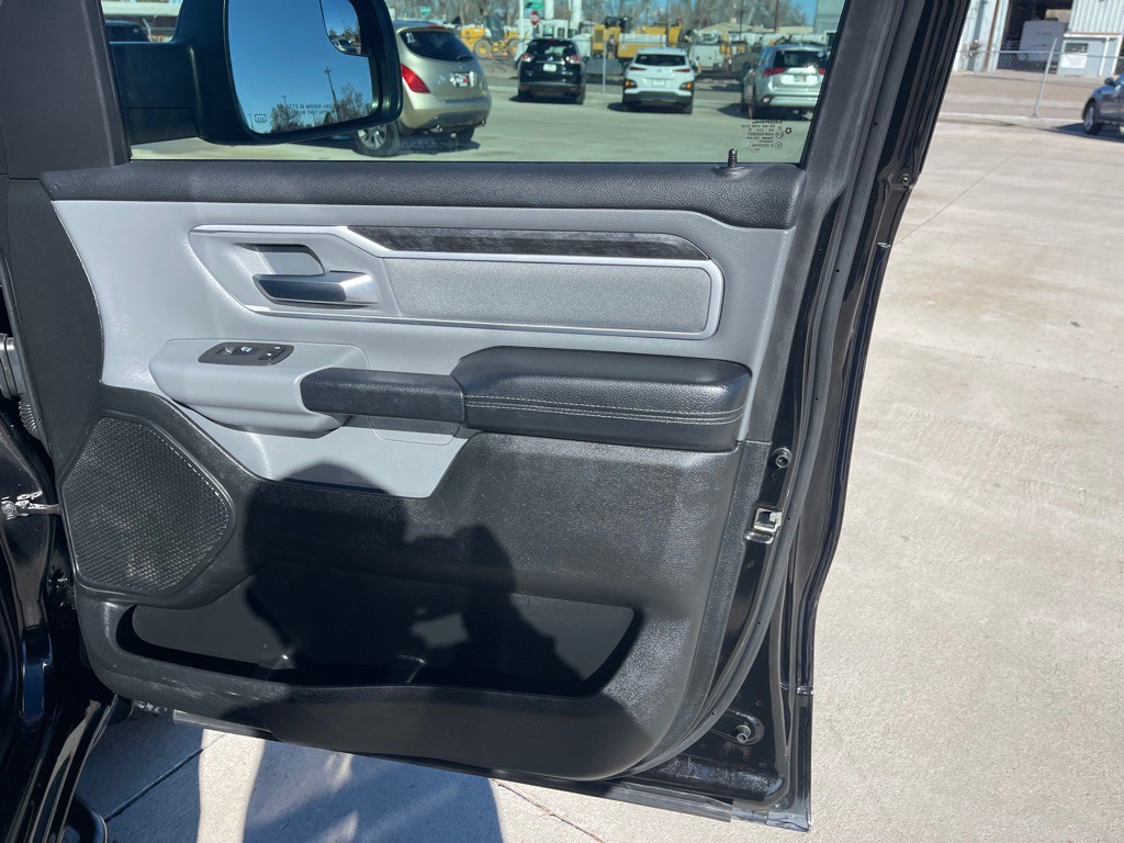 2021 RAM 1500 Image 18