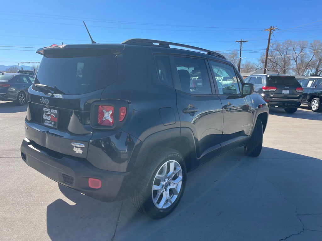 2015 Jeep Renegade Image 3