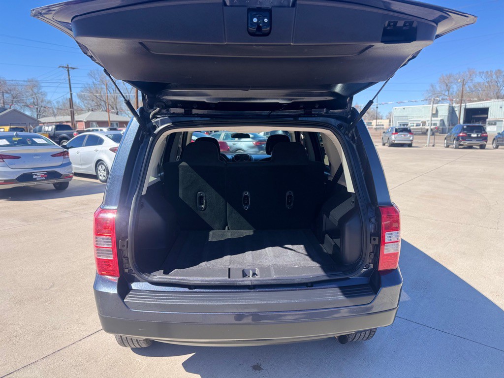 2014 Jeep Patriot Image 12