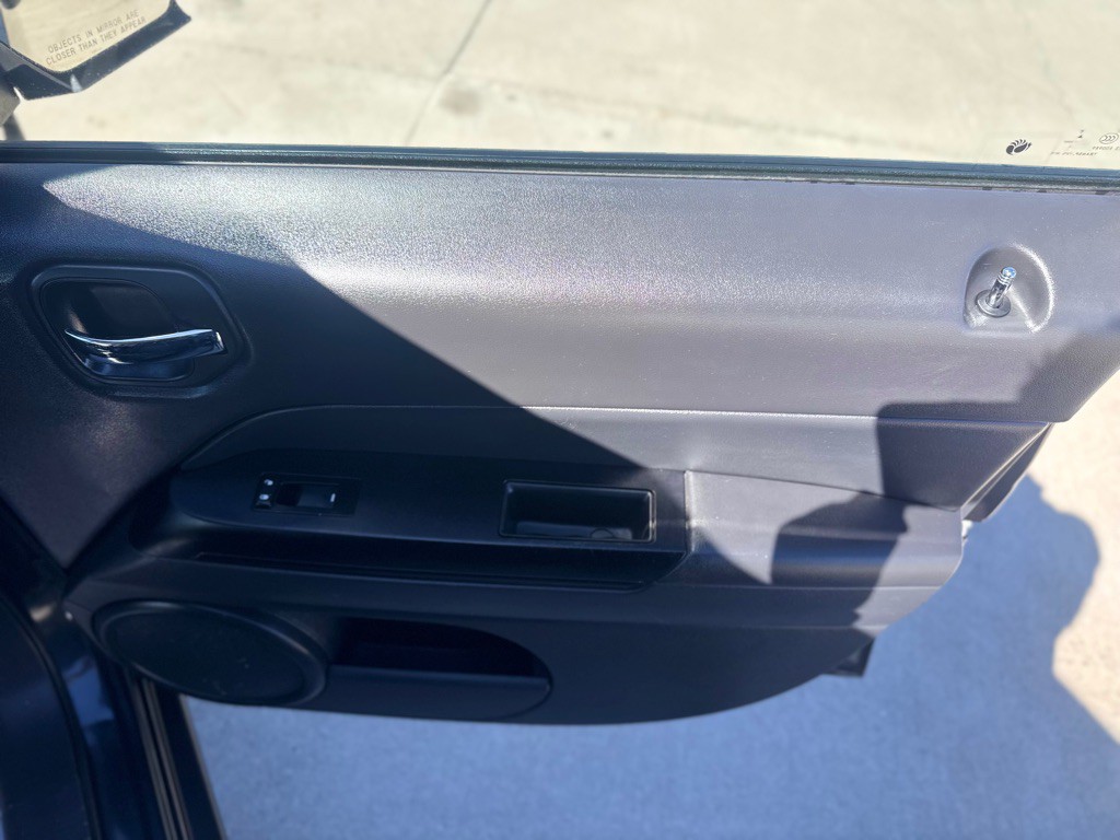 2014 Jeep Patriot Image 17