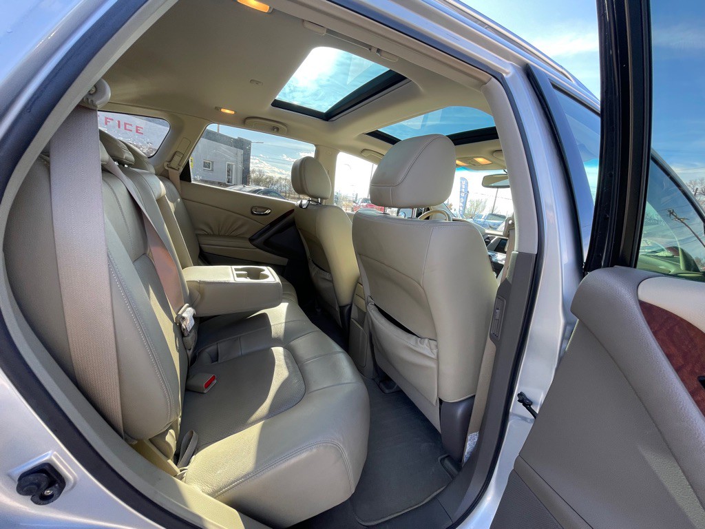2009 Nissan Murano Image 16