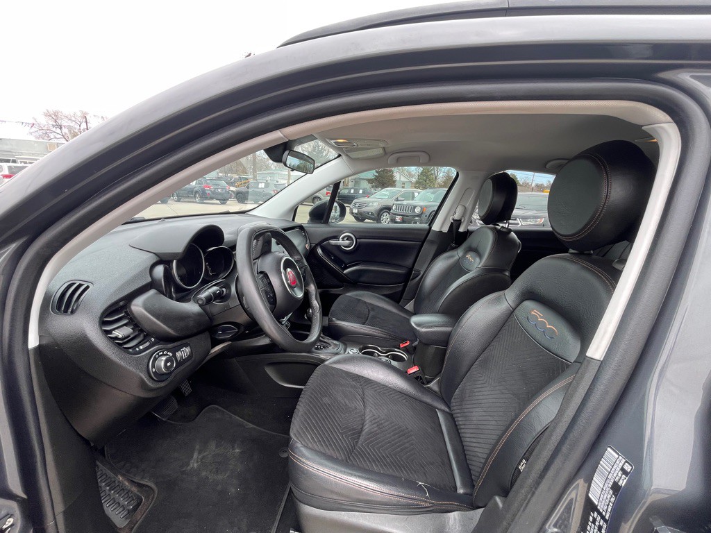 2018 FIAT 500 Image 8