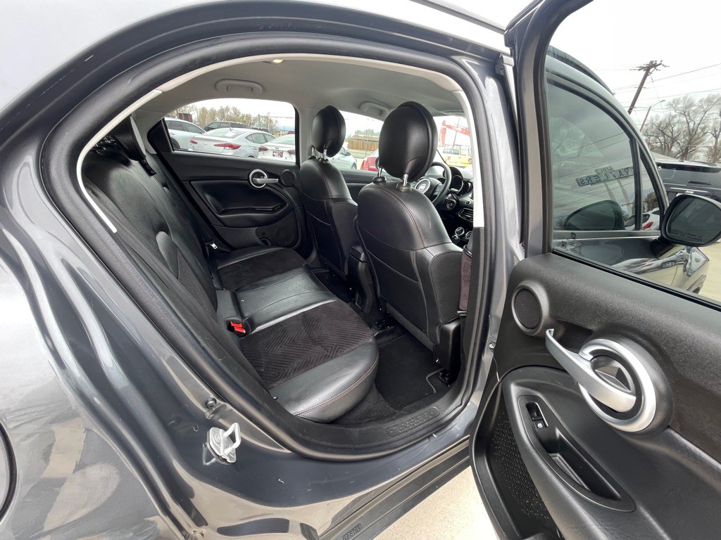 2018 FIAT 500 Image 14