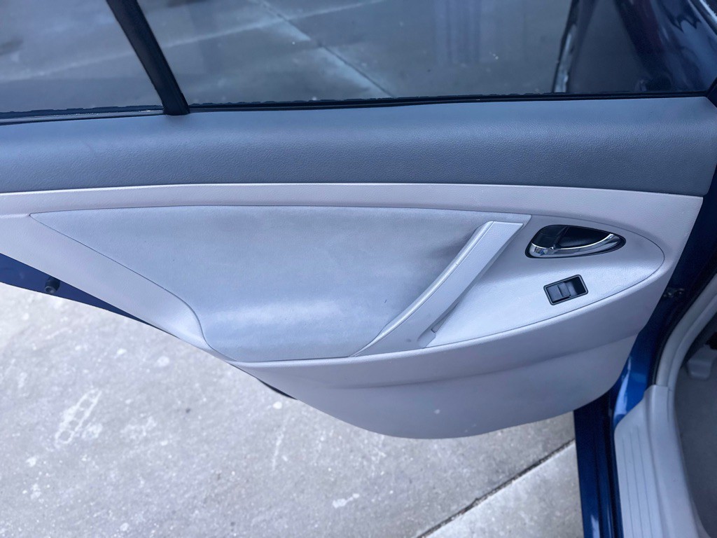 2009 Toyota Camry Image 9