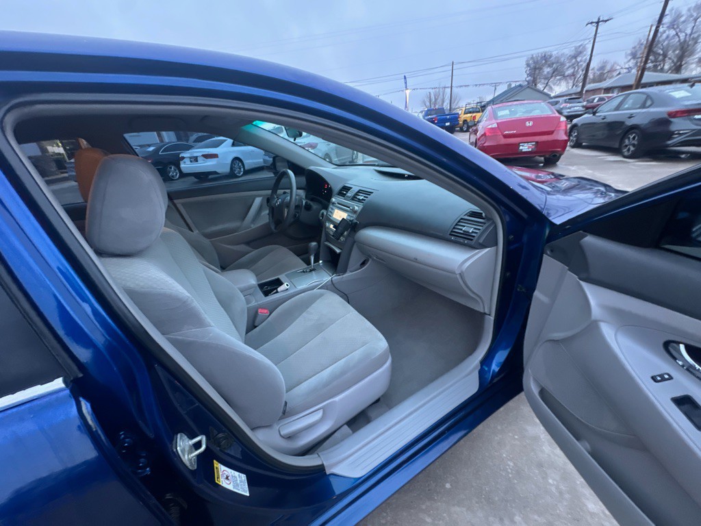 2009 Toyota Camry Image 12