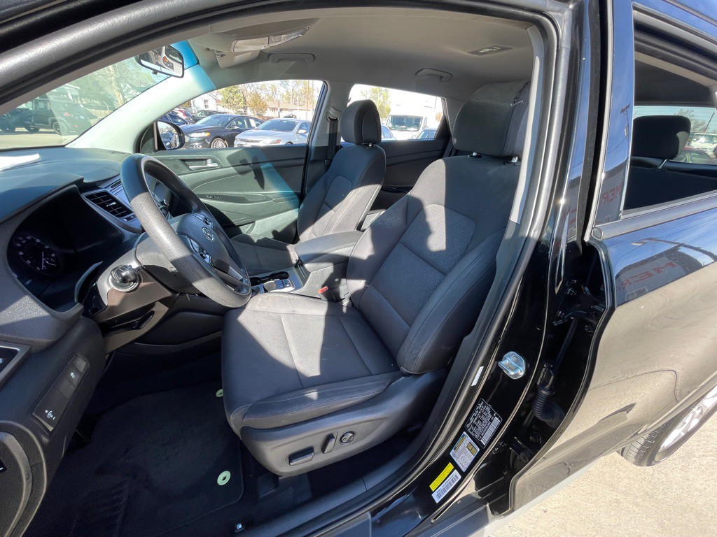 2017 Hyundai Tucson Image 10