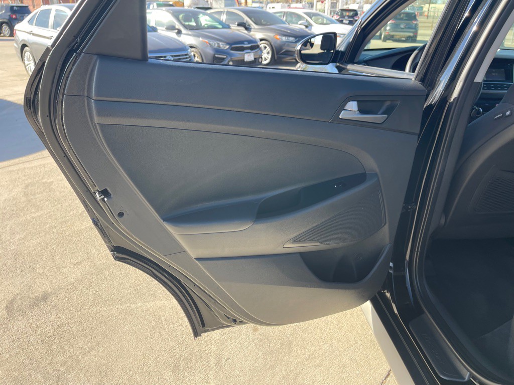 2017 Hyundai Tucson Image 13