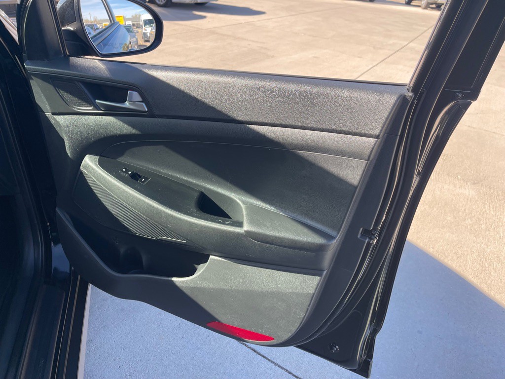 2017 Hyundai Tucson Image 19