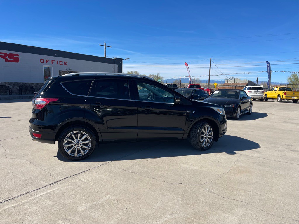 2018 Ford Escape Image 2