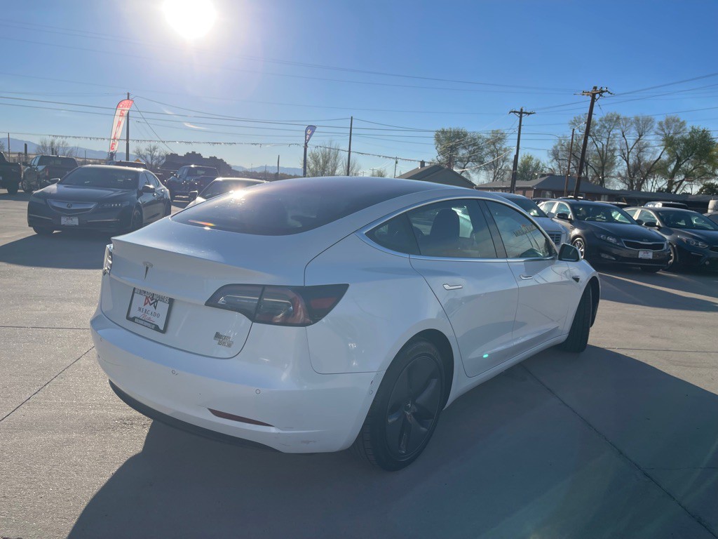 2018 Tesla Model 3 Image 3