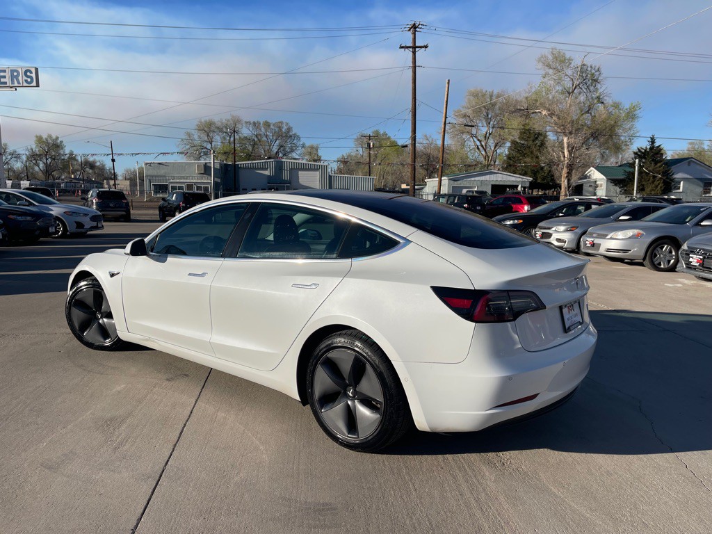 2018 Tesla Model 3 Image 5