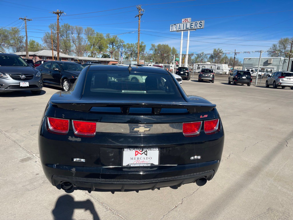 2011 Chevrolet Camaro Image 4