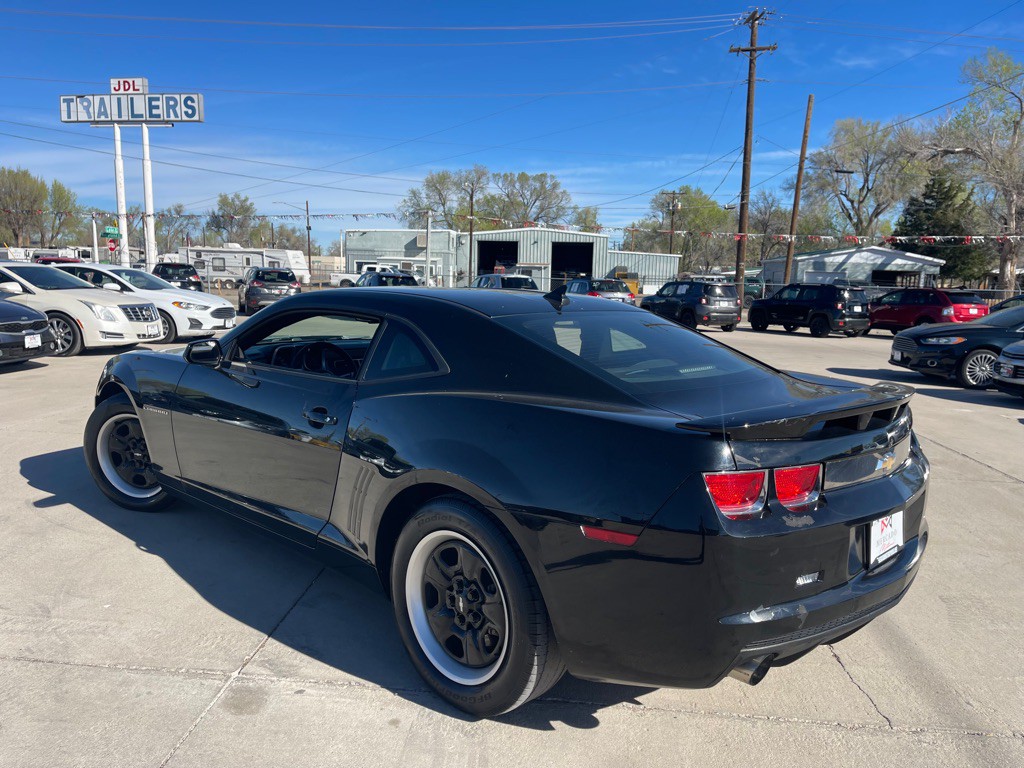 2011 Chevrolet Camaro Image 5