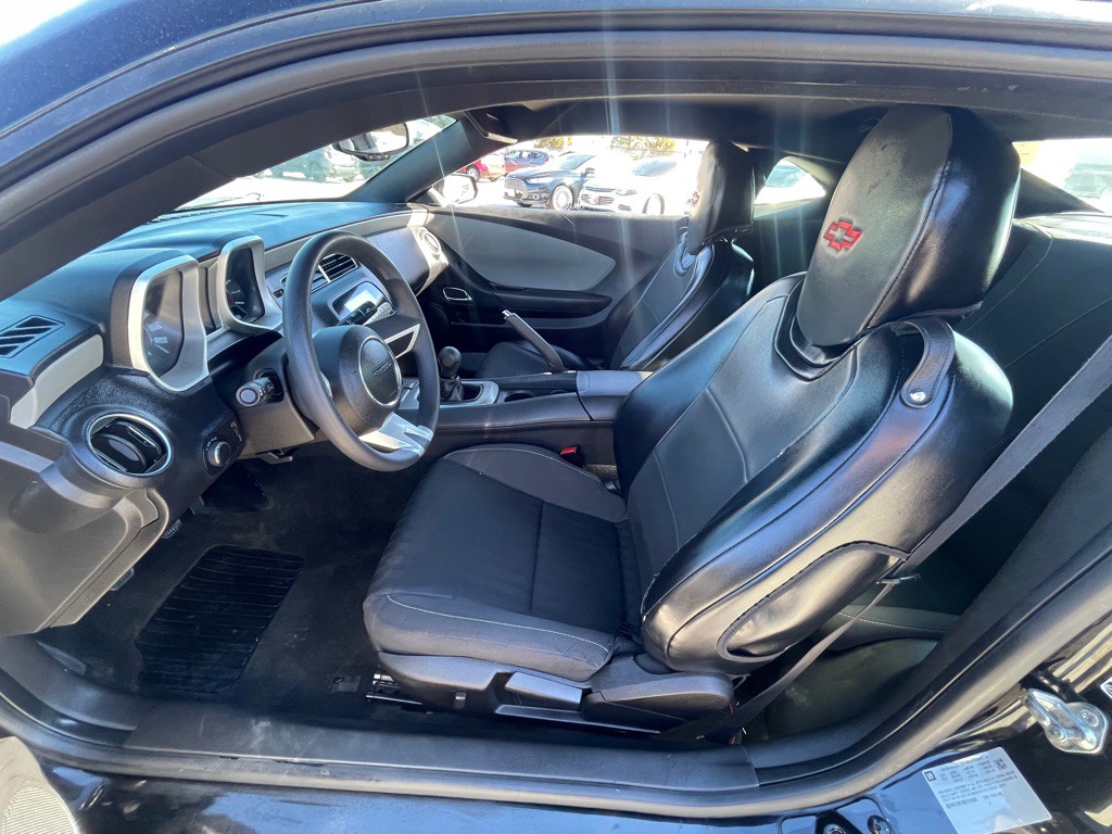 2011 Chevrolet Camaro Image 8
