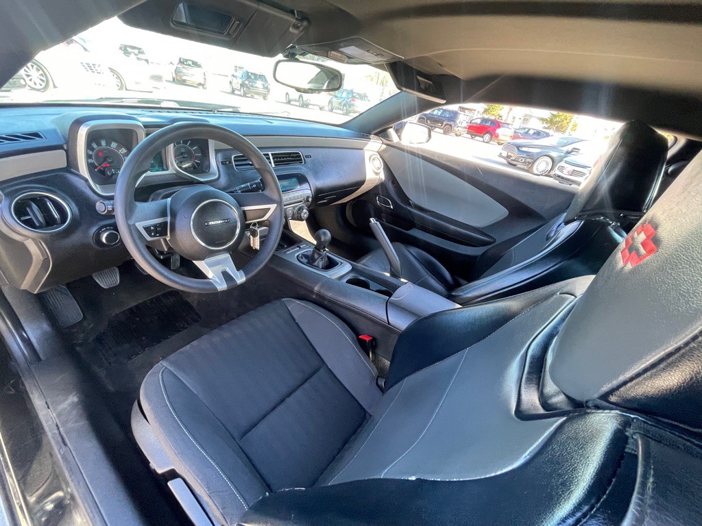 2011 Chevrolet Camaro Image 9