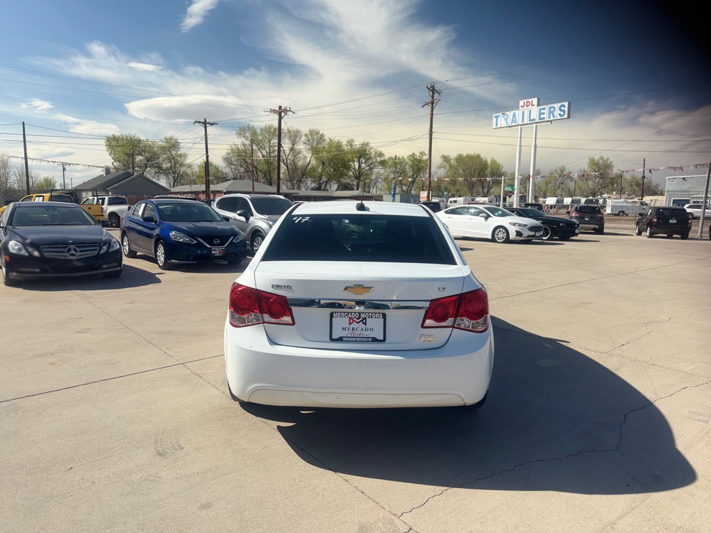 2016 Chevrolet Cruze Image 4