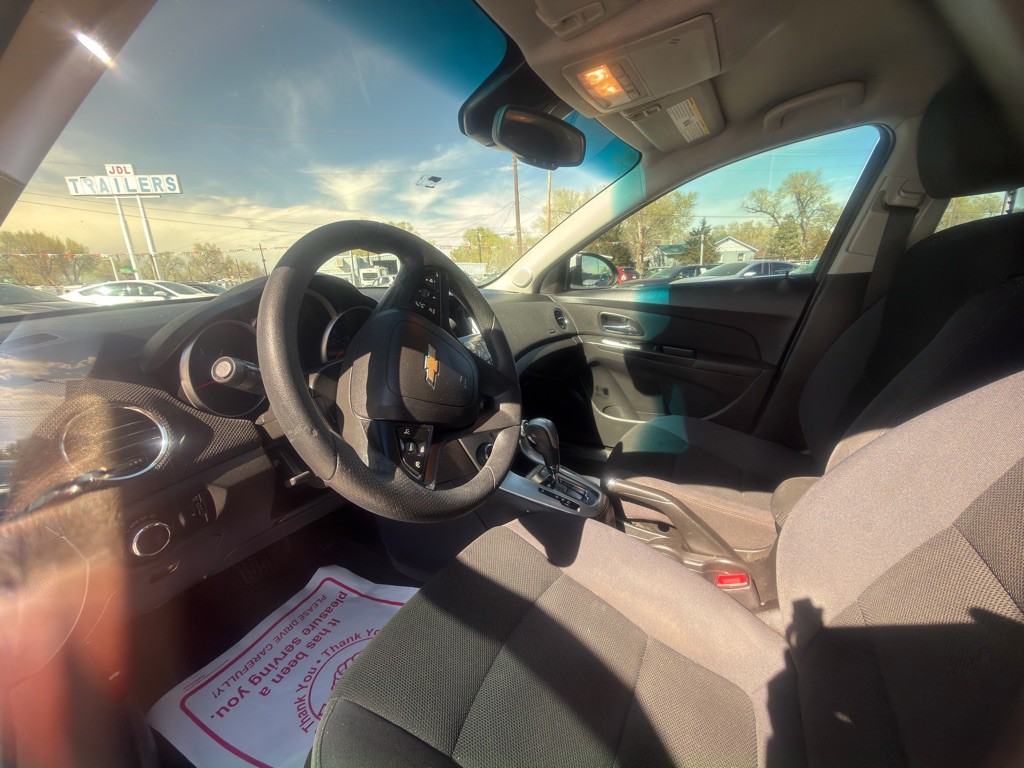 2016 Chevrolet Cruze Image 8