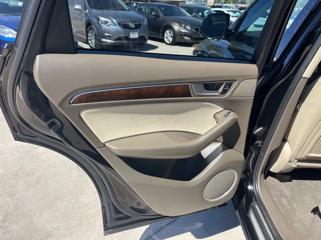 2015 Audi Q5 Image 12