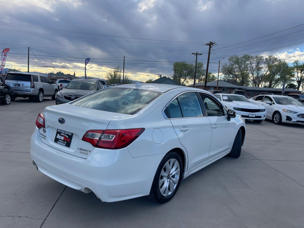 2016 Subaru Legacy Image 3