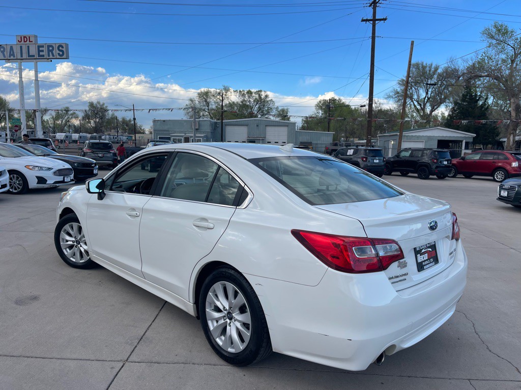 2016 Subaru Legacy Image 5
