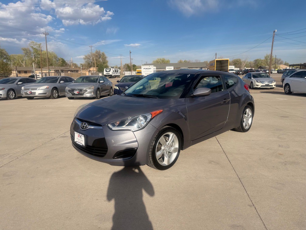 2012 Hyundai Veloster Image 7