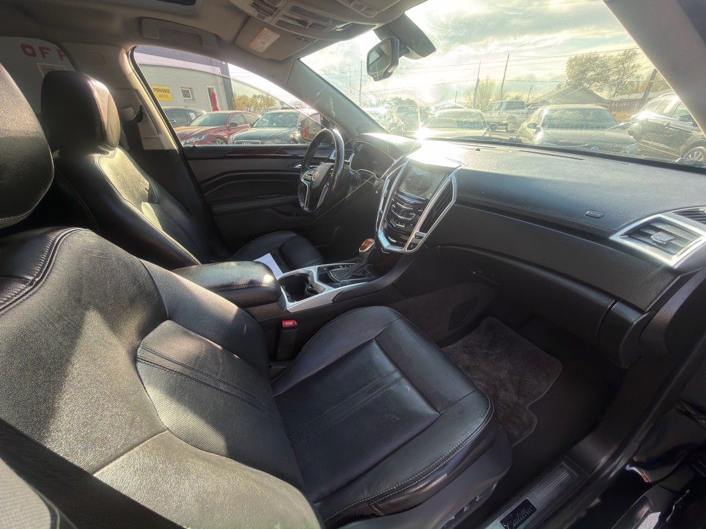 2016 Cadillac SRX Image 14