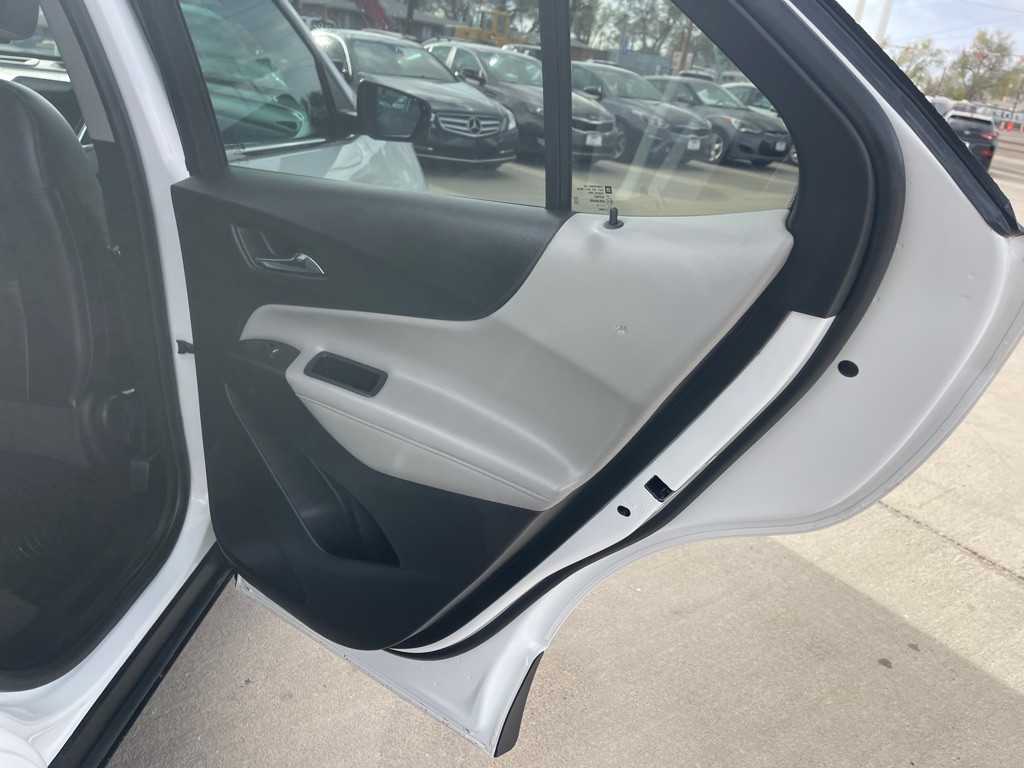 2020 Chevrolet Equinox Image 15