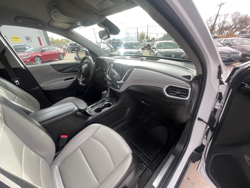 2020 Chevrolet Equinox Image 17